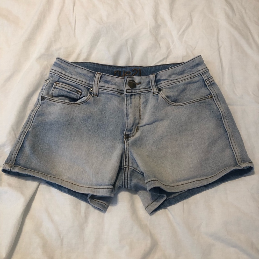 Rue 21 shorts